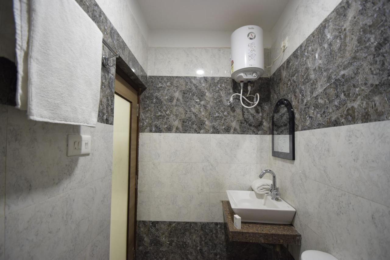 Hotel Atlantic Алвар Экстерьер фото